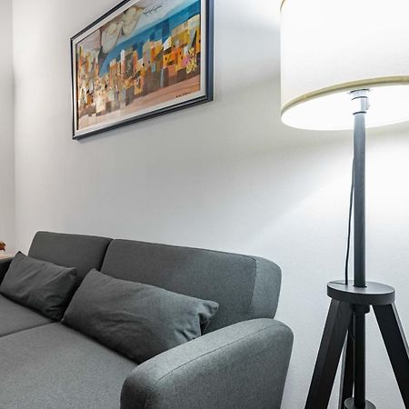House Of Foscolo - Palazzo Cornazzani - By Host4U Apartment Павия Екстериор снимка