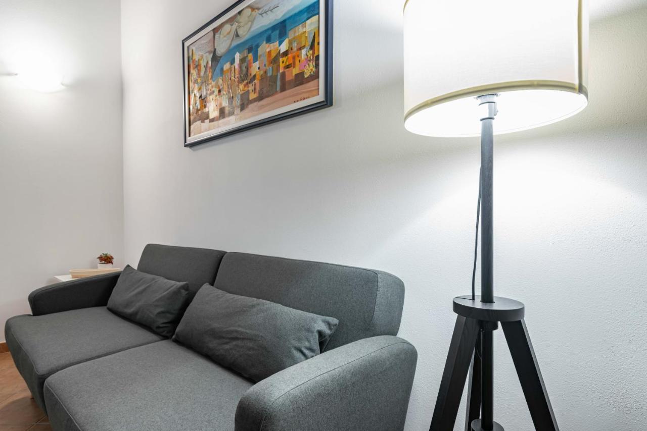 House Of Foscolo - Palazzo Cornazzani - By Host4U Apartment Павия Екстериор снимка