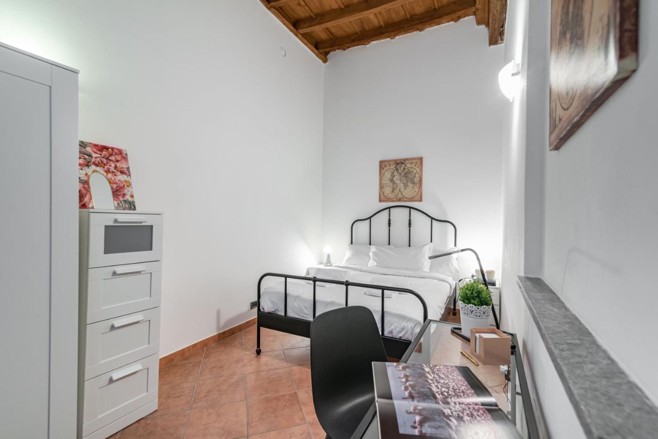 House Of Foscolo - Palazzo Cornazzani - By Host4U Apartment Павия Екстериор снимка