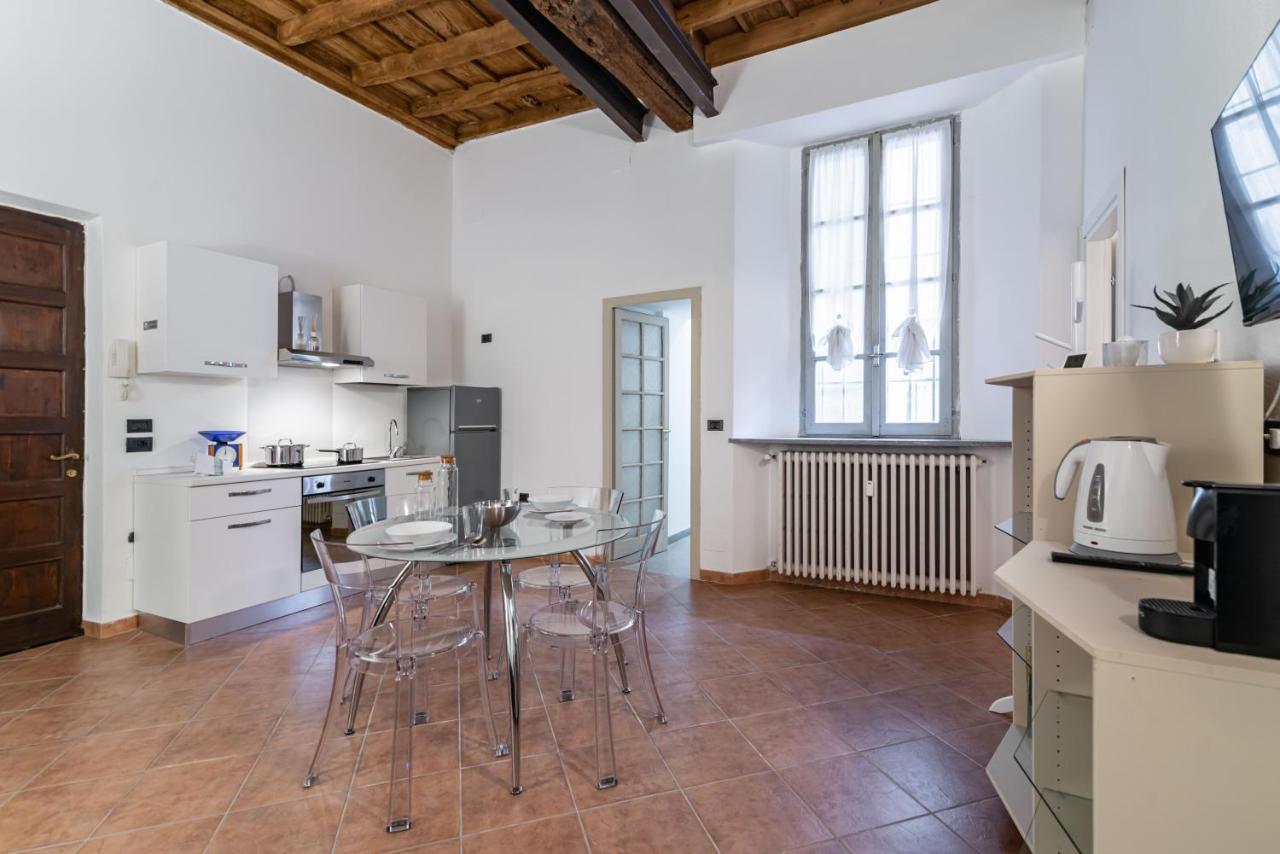 House Of Foscolo - Palazzo Cornazzani - By Host4U Apartment Павия Екстериор снимка