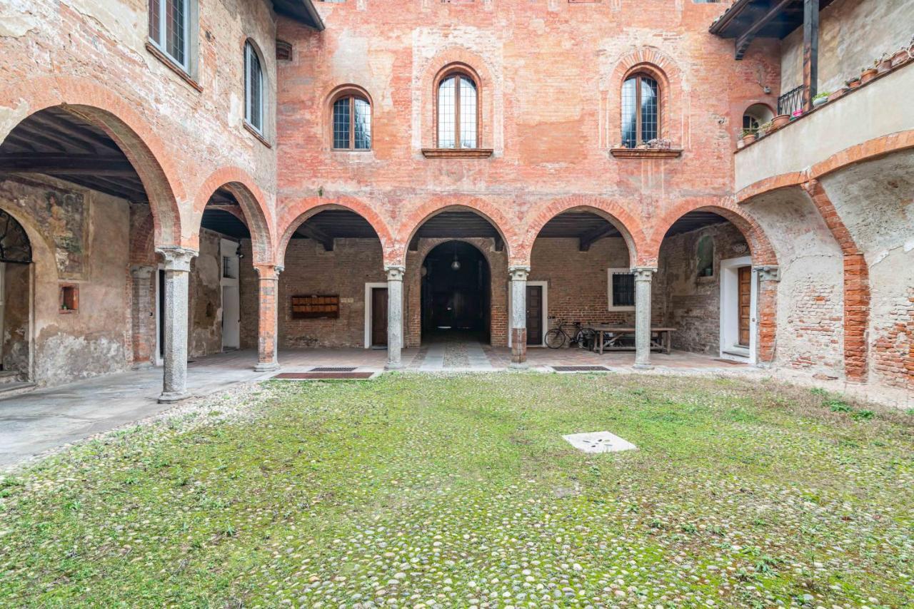 House Of Foscolo - Palazzo Cornazzani - By Host4U Apartment Павия Екстериор снимка
