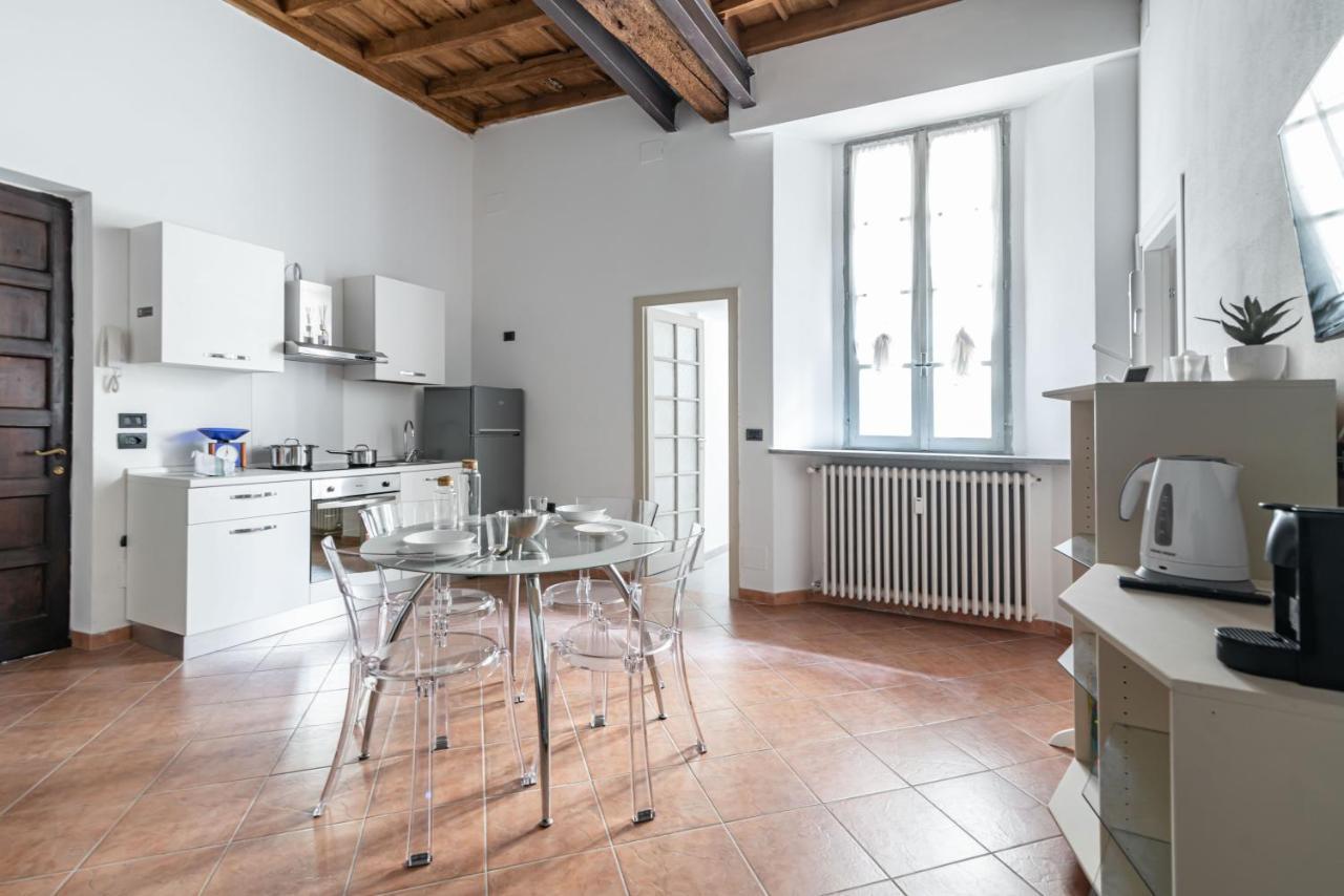 House Of Foscolo - Palazzo Cornazzani - By Host4U Apartment Павия Екстериор снимка